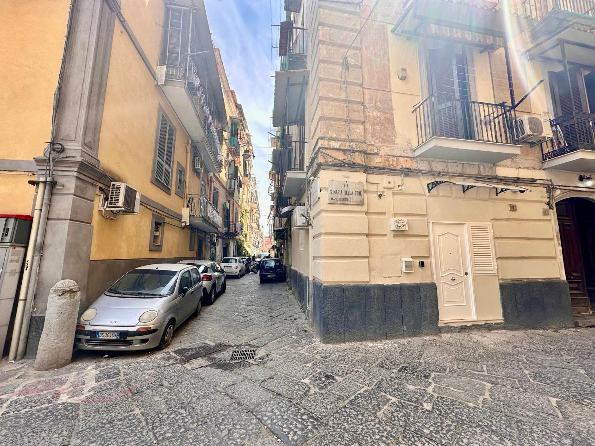 House Santa Fe Napoli